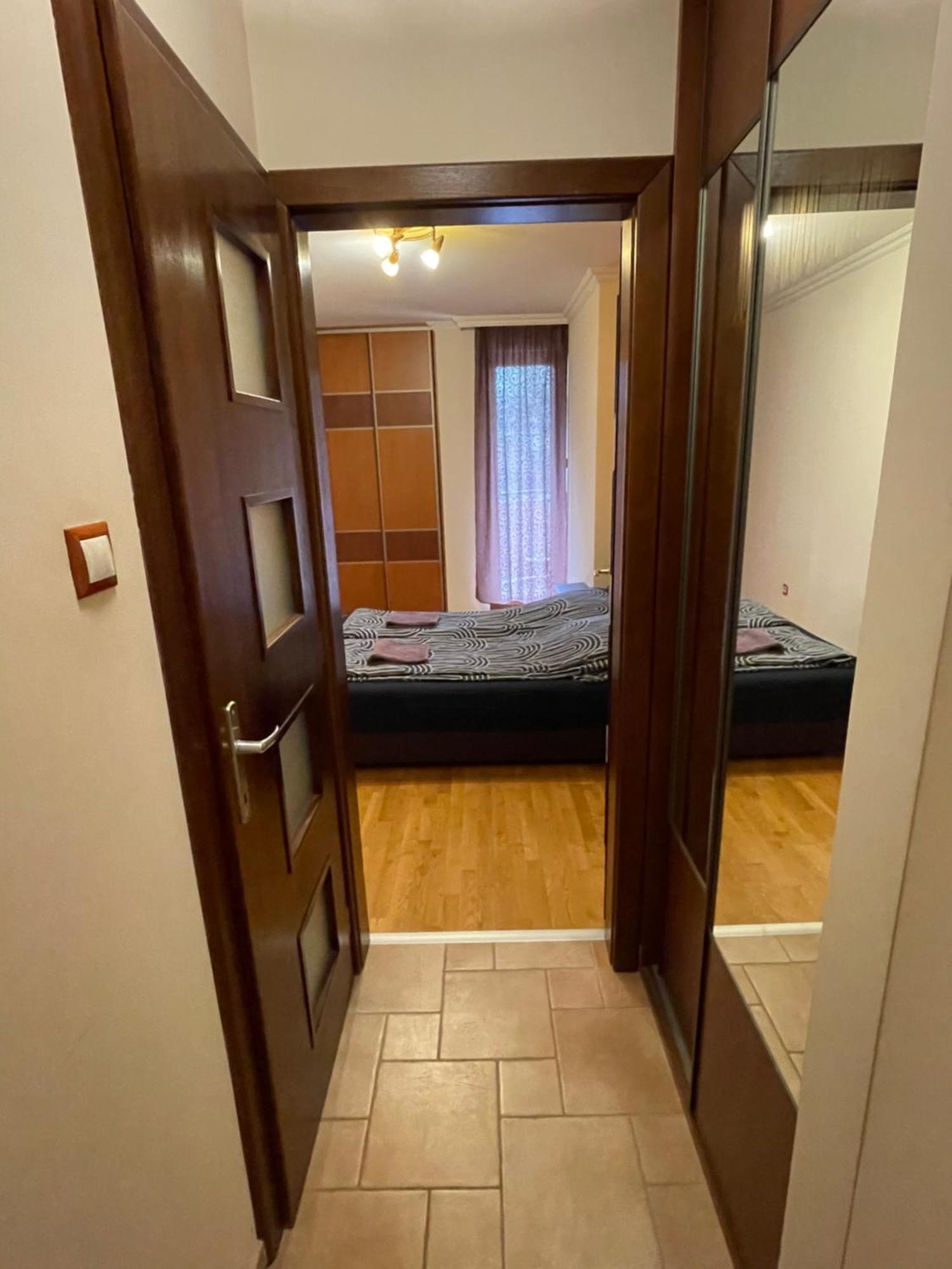 Ik Apartment Debrecen Eksteriør bilde