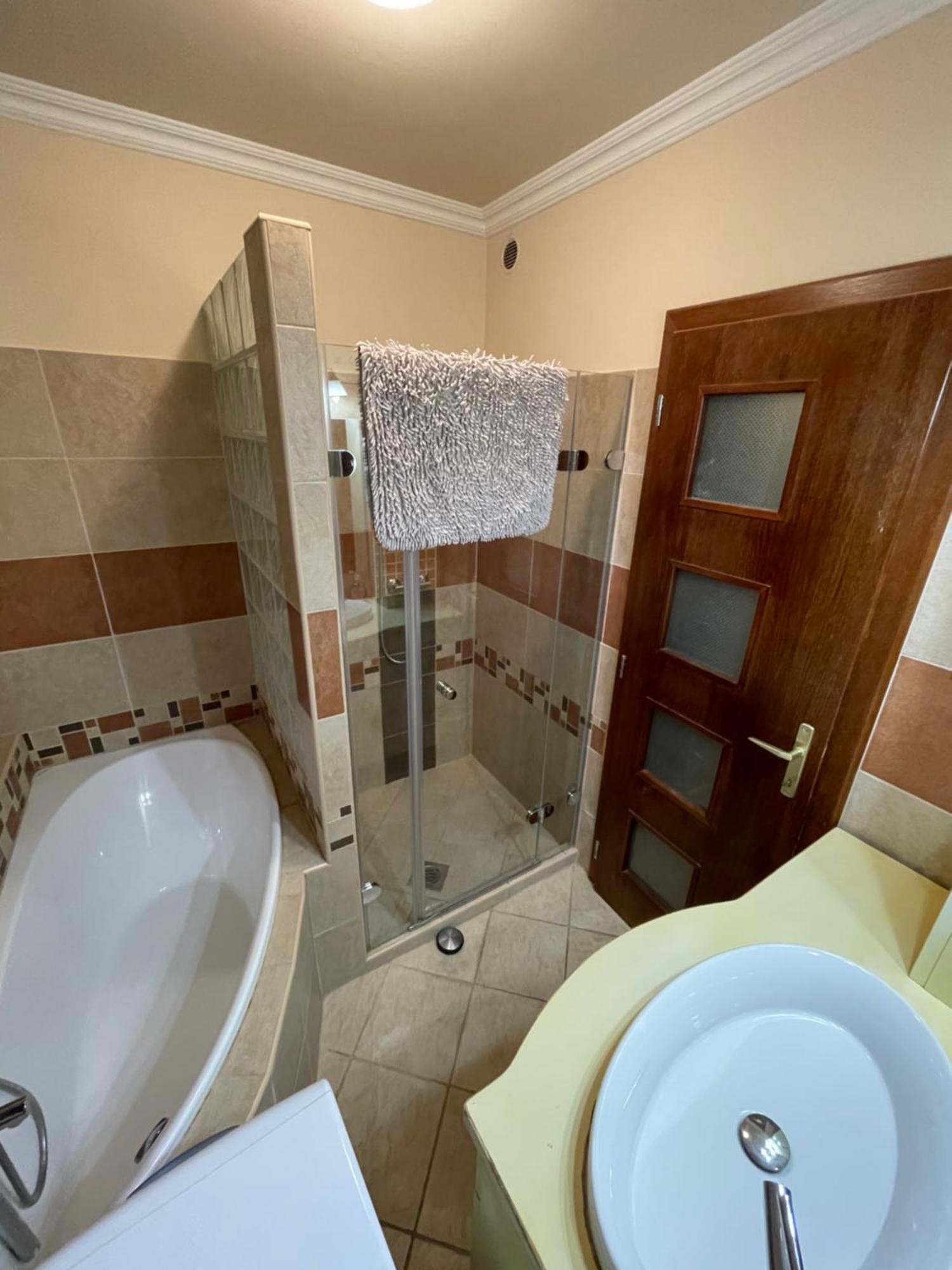 Ik Apartment Debrecen Eksteriør bilde