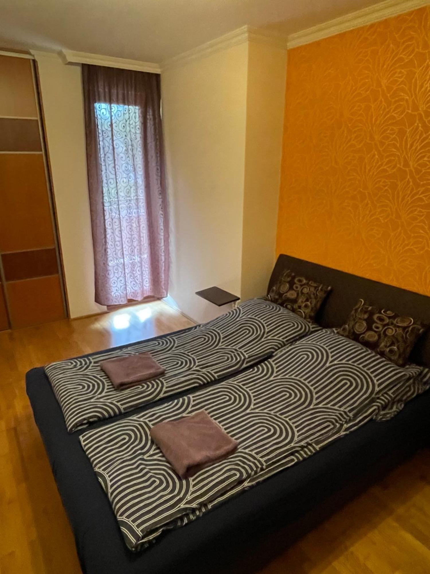 Ik Apartment Debrecen Eksteriør bilde